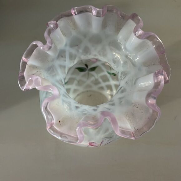 Fenton Opalescent Vase Hand-painted Floral Original Tag Made in USA 🇺🇸 - Picture 4 of 8
